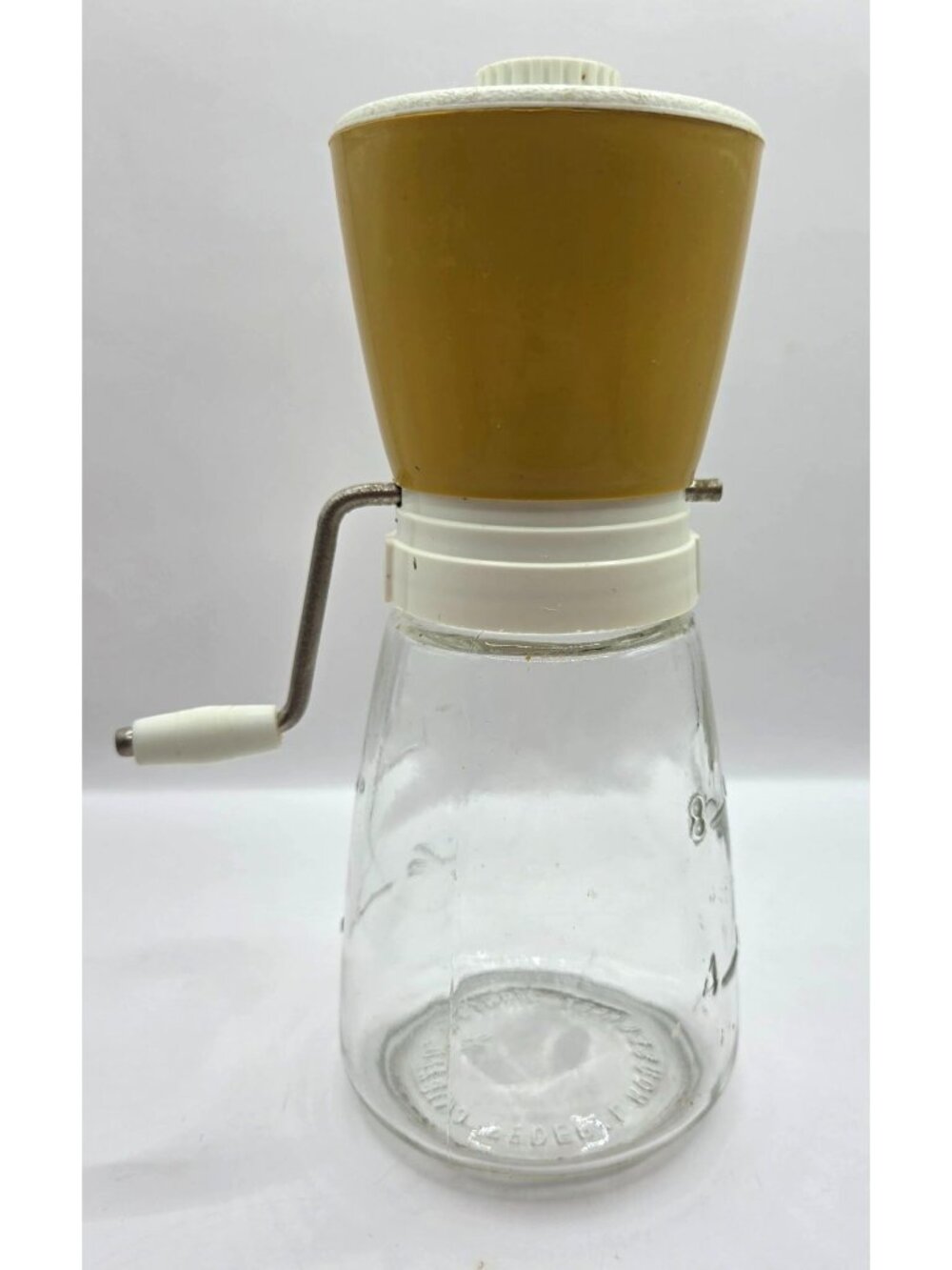 Vtg Federal Housewares Nut Grinder Glass Jar Harvest Gold Made In USA Yellow